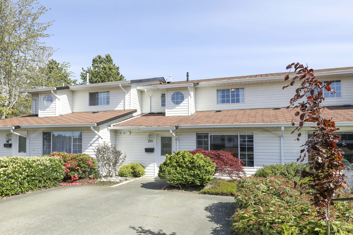 Comox Townhouse