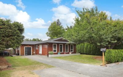 2051 Urquhart Ave, Courtenay