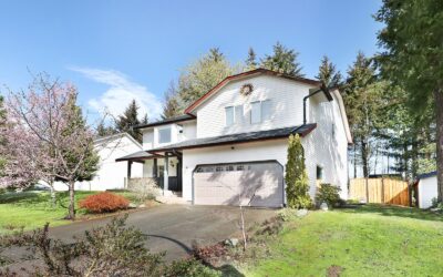 2416 Valley View Dr, Courtenay